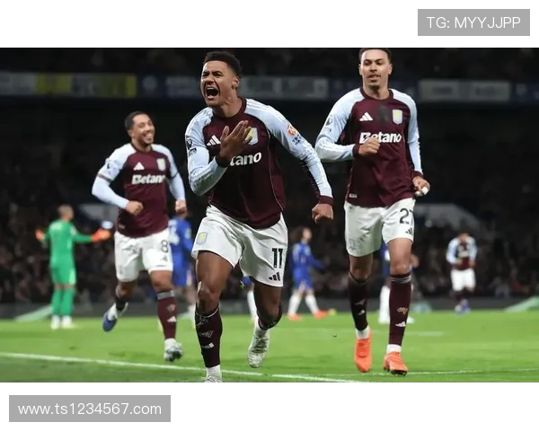 英超赛场风波有人向维拉替补席掷水瓶切尔西官方展开调查事件秩序